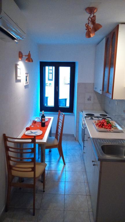איזולה Apartment Vladka מראה חיצוני תמונה